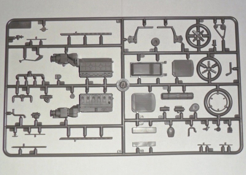 Admiral Saloon WWII German Passenger Car – Image 6