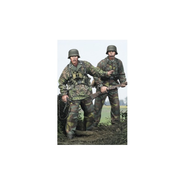 12 SS "HJ" grenadier set (2 figs)