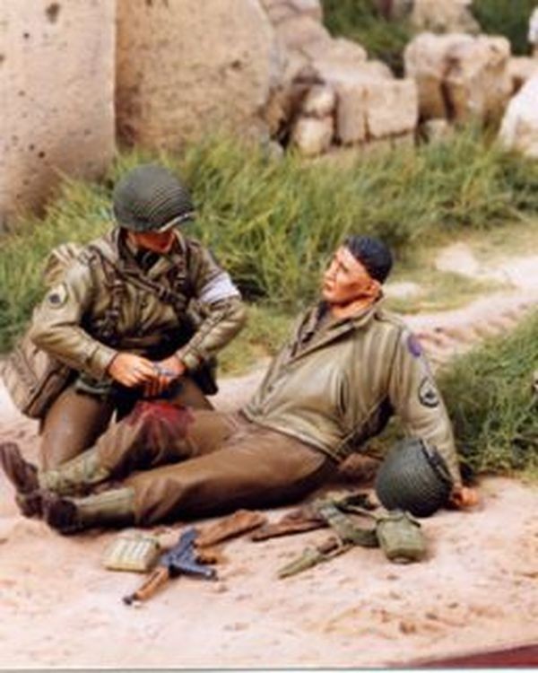 infirmier US et blessé juin 1944