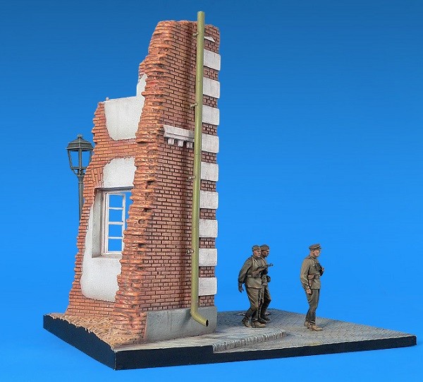 INFANTRY IN THE CITY – Image 10