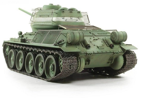 T34-85 battle of Berlin 1945 – Image 4