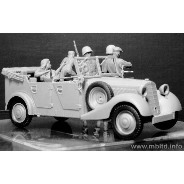 Hitching a ride, US Paratroopers and Civilians 1945 – Image 4