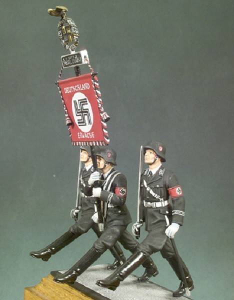 Goose-Stepping Leibstandarte SS AH – Image 2