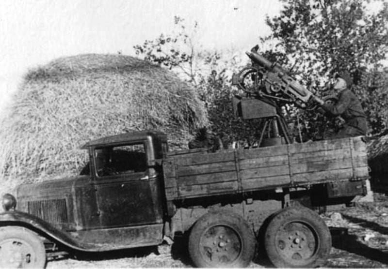 GAZ-AAA w/QUAD M4 MAXIM – Image 10