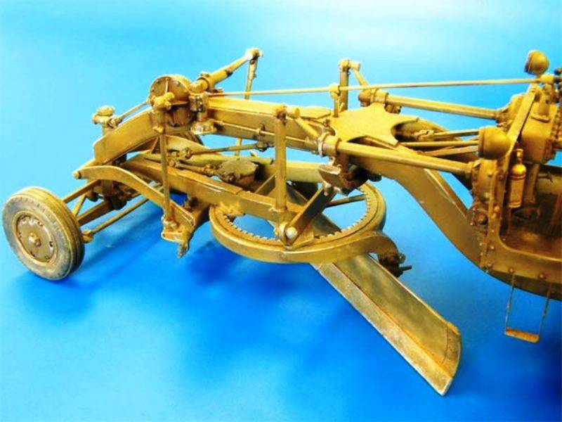 U.S. Motor Grader – Image 3
