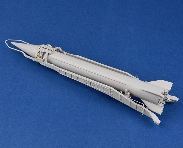 Soviet (9P117M1) Launcher with R17 Rocket of 9K72 Missile Complex Elbrus (Scud B) – Image 9