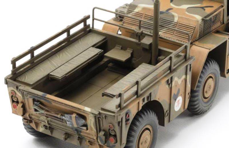 U.S. 6X6 Ambulance Truck M792 Gama Goat – Image 4