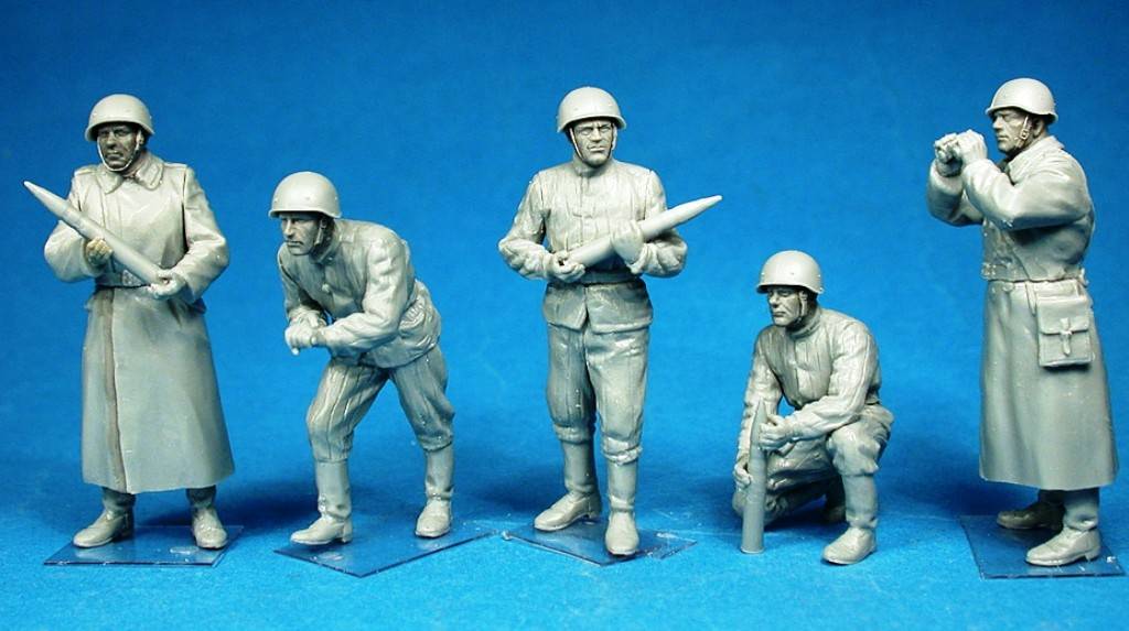 SOVIET HEAVY ARTILLERY CREW – Image 3