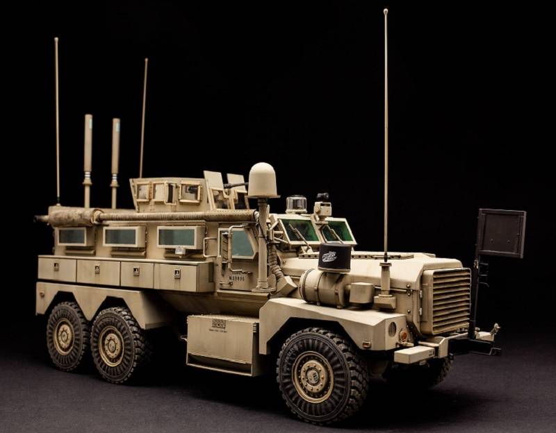 US COUGAR 6x6 MRAP Vehicle – Image 2