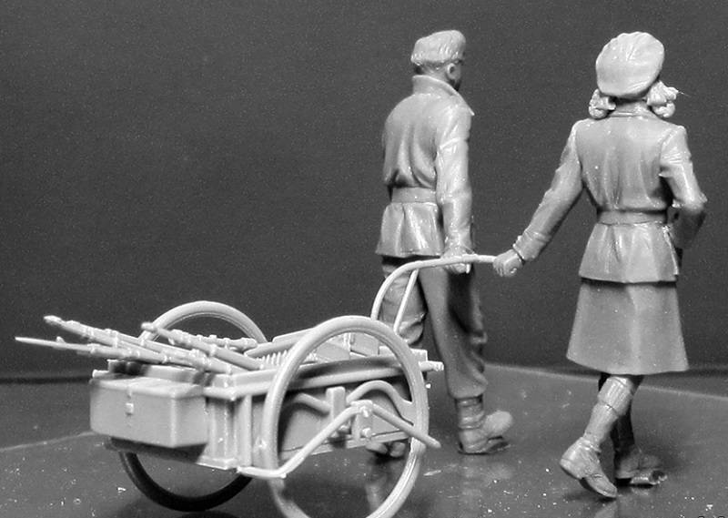 VOLKSSTURM. AMMUNITION TO THE FRONTLINE – Image 5