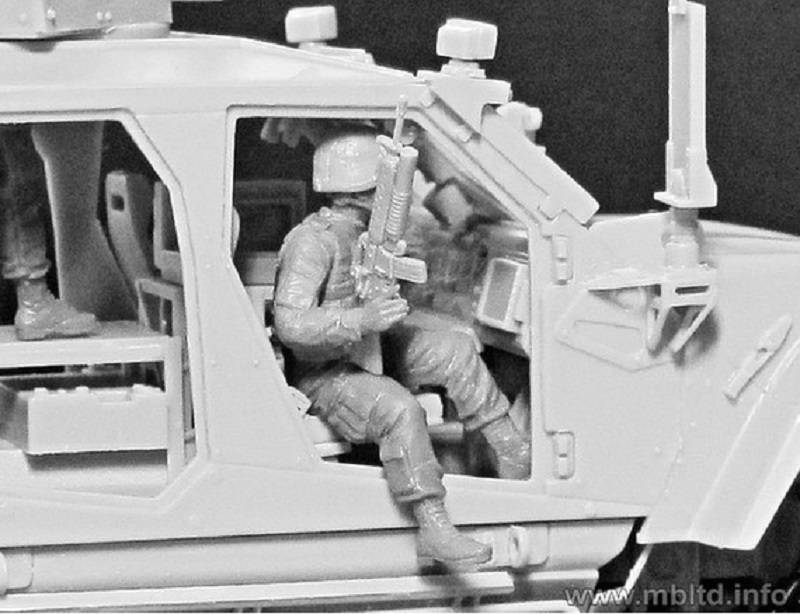 Man Down! US Modern Army, Middle East, Present day – Image 3