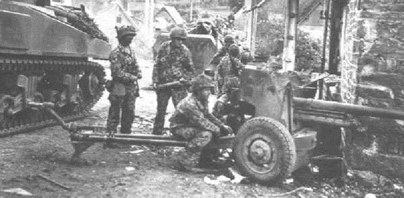 U.S. M1 57mm Anti-Tank Gun (Early Version) on M1A3 Carriage (5 Figures) – Image 2
