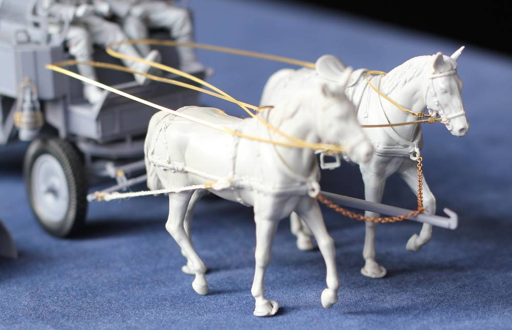 HF.7 Stahlfeldwagen (German Horse drawn Wagon + 2 figures) – Image 12