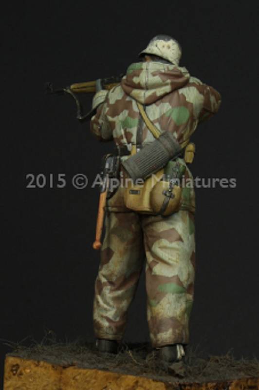 German Grenadier – Image 11