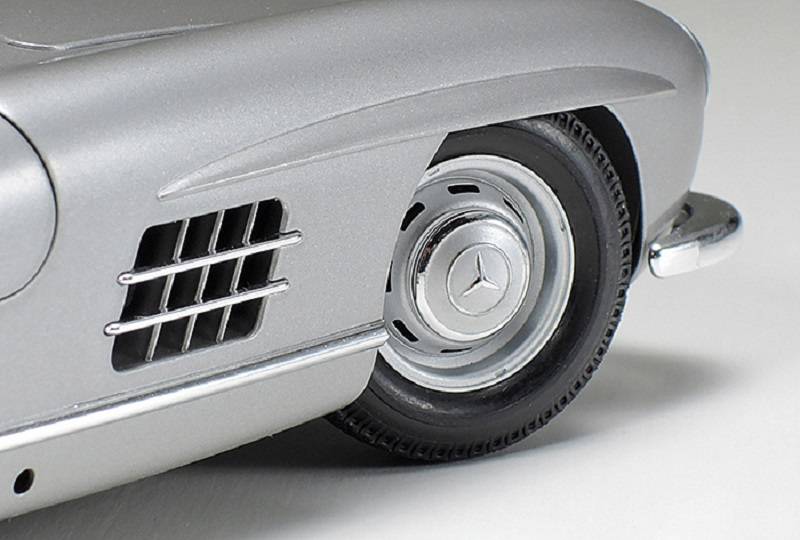 Mercedes-Benz 300 SL – Image 7