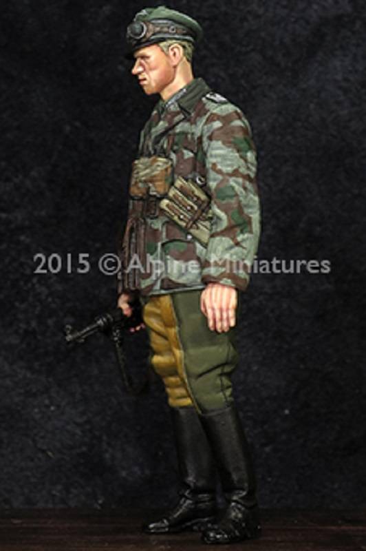 German Grenadier Officer – Image 2