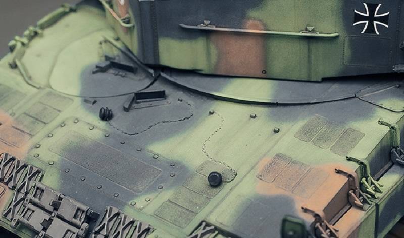 German Main Battle Tank Leopard 2 A4 – Image 4