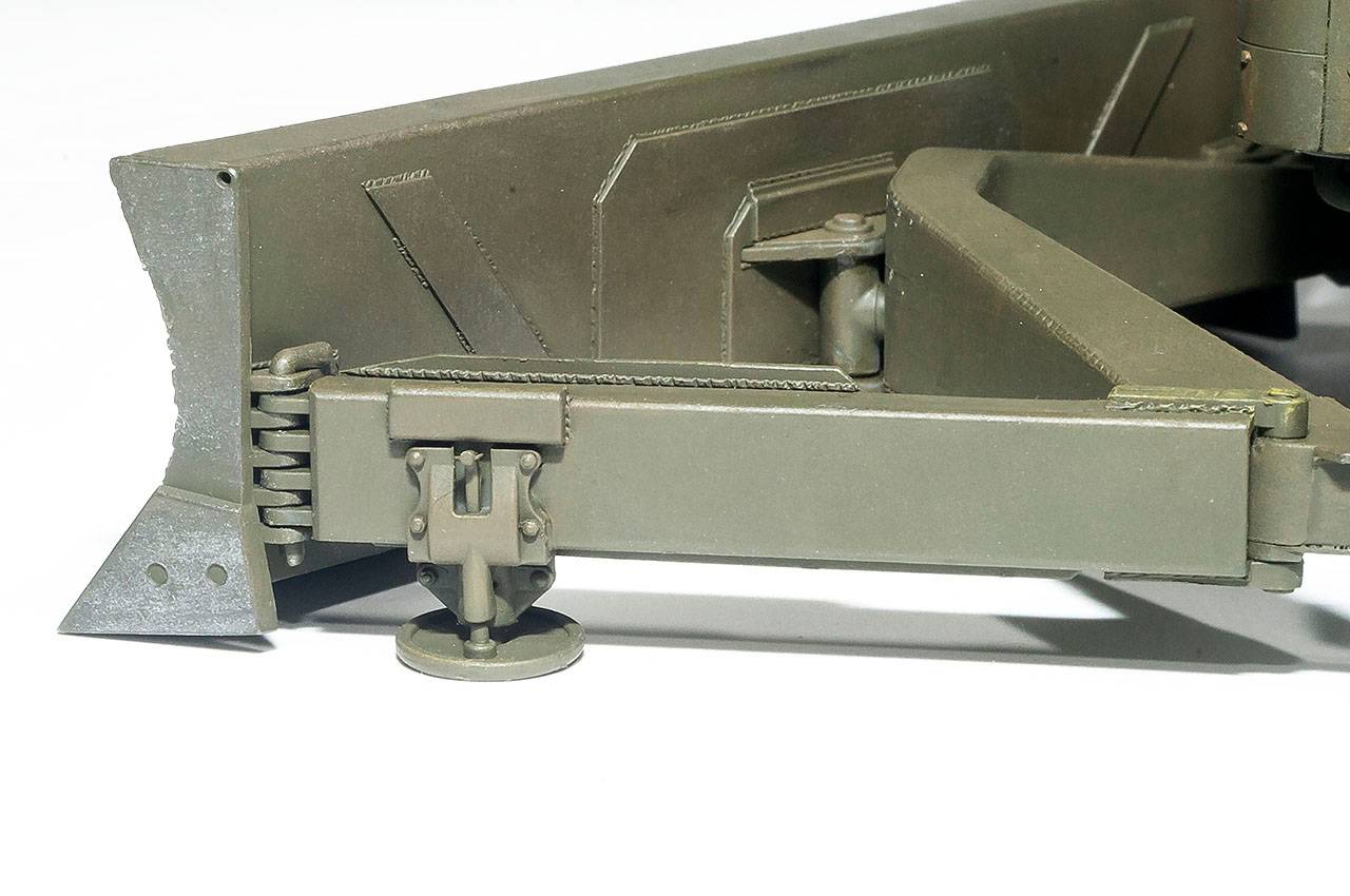 U.S. ARMY BULLDOZER – Image 13