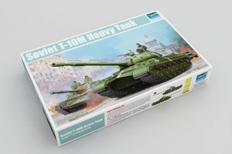 Soviet T-10M Heavy Tank