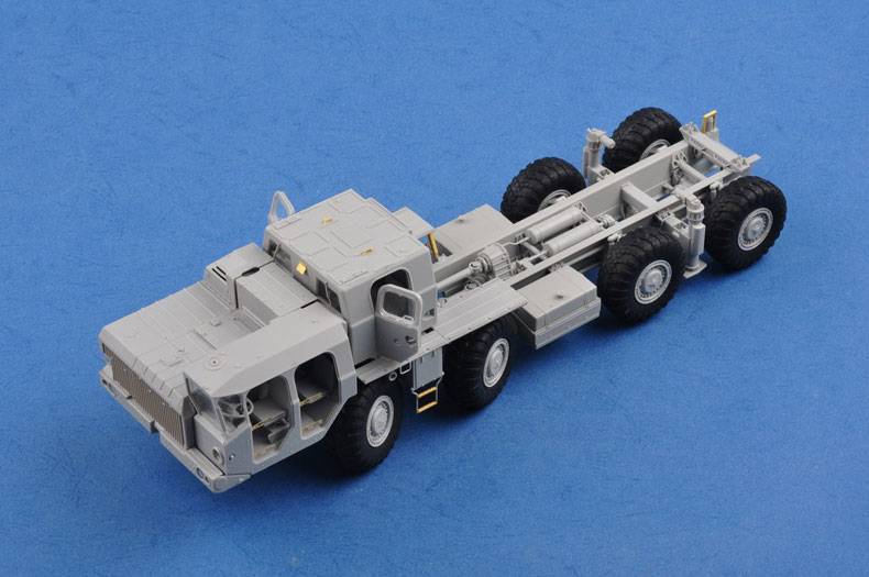 Russian 0A52-2 SMERCH-M Multiple Rocket Launcher of RSZO 8K58 SMERCH MLRS – Image 12