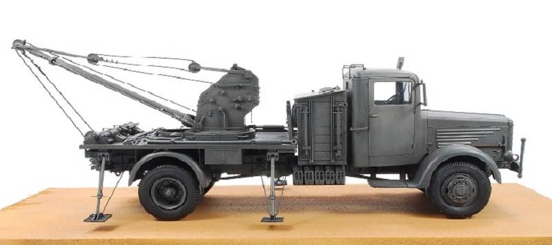 Bussing NAG L4500A German Kfz 100 with Bilstein 3T Crane – Image 3