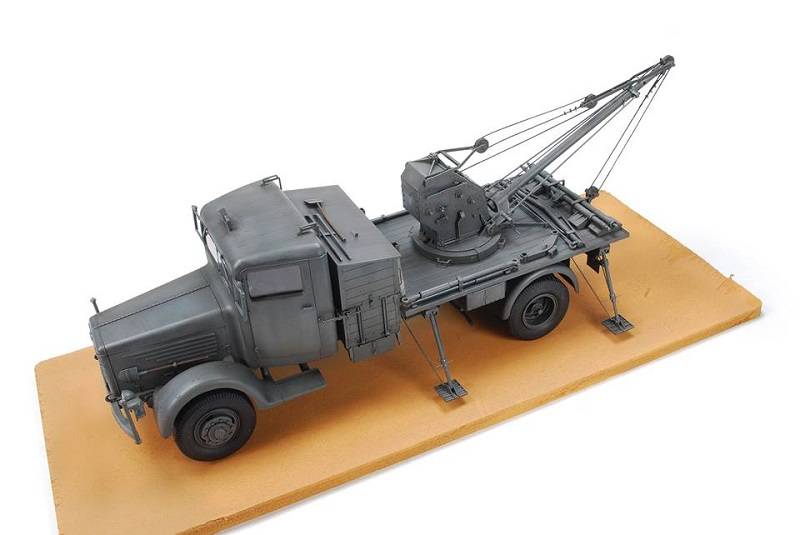 Bussing NAG L4500A German Kfz 100 with Bilstein 3T Crane – Image 4