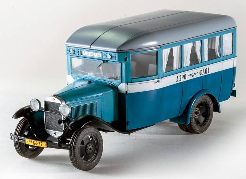 PASSENGER BUS GAZ-03-30 – Image 3