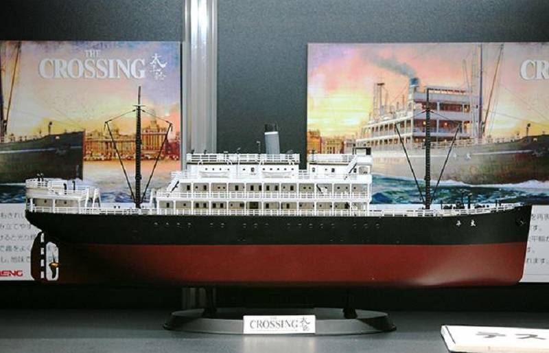 THE CROSSING – Image 5