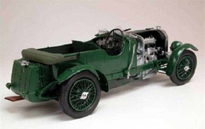1930 Bentley 4.5 litre – Image 2