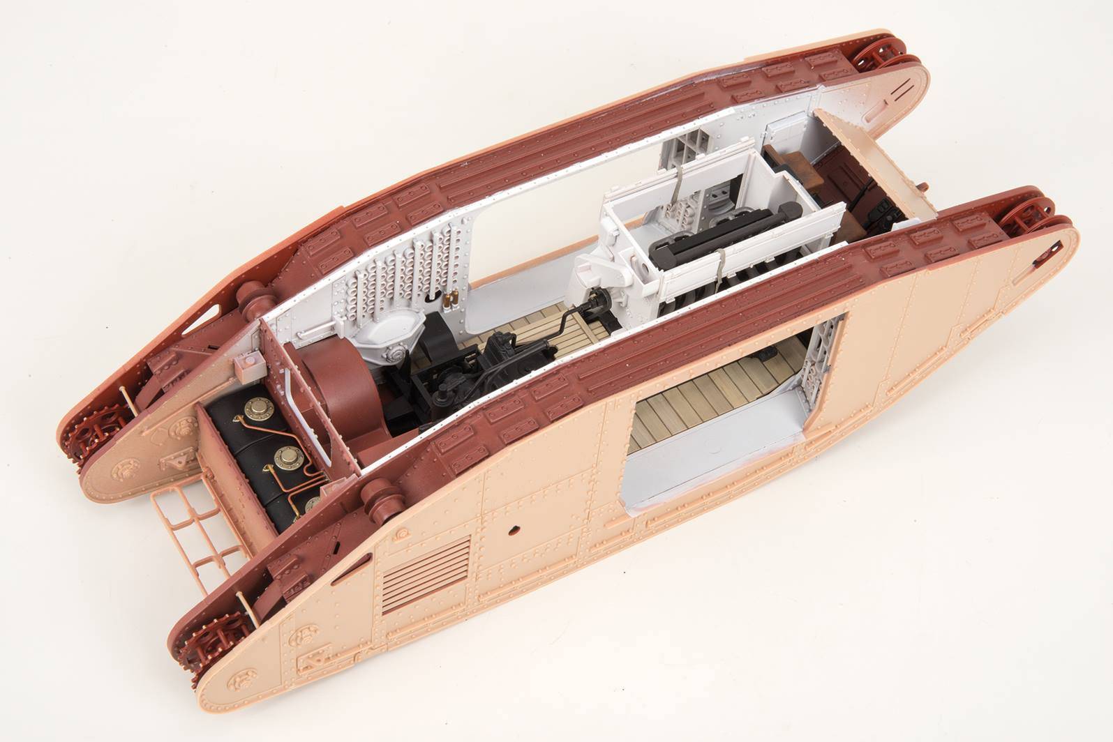 BRITISH HEAVY TANK Mk.V MALE (with full interior) – Image 10