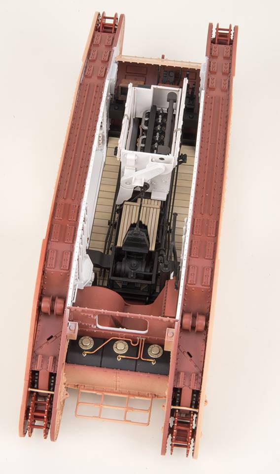 BRITISH HEAVY TANK Mk.V MALE (with full interior) – Image 11