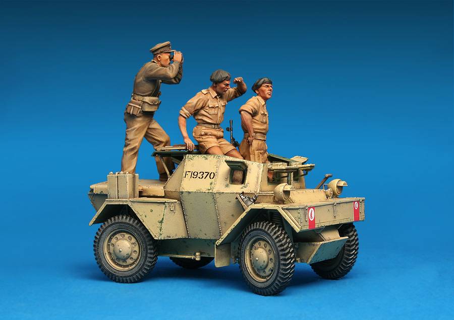DINGO Mk.1b BRITISH SCOUT CAR w/CREW – Image 3