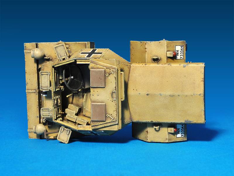 LEICHTER Pz.kpfw. 202(e) w/CREW DINGO Mk.I – Image 9