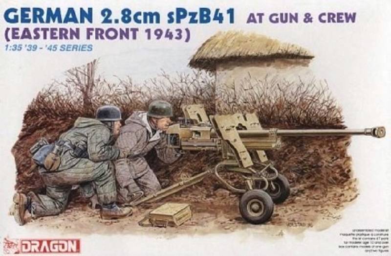 GERMAN 2.8 cm sPzB41 AT Gun & Crew (Eastern Front 1943)