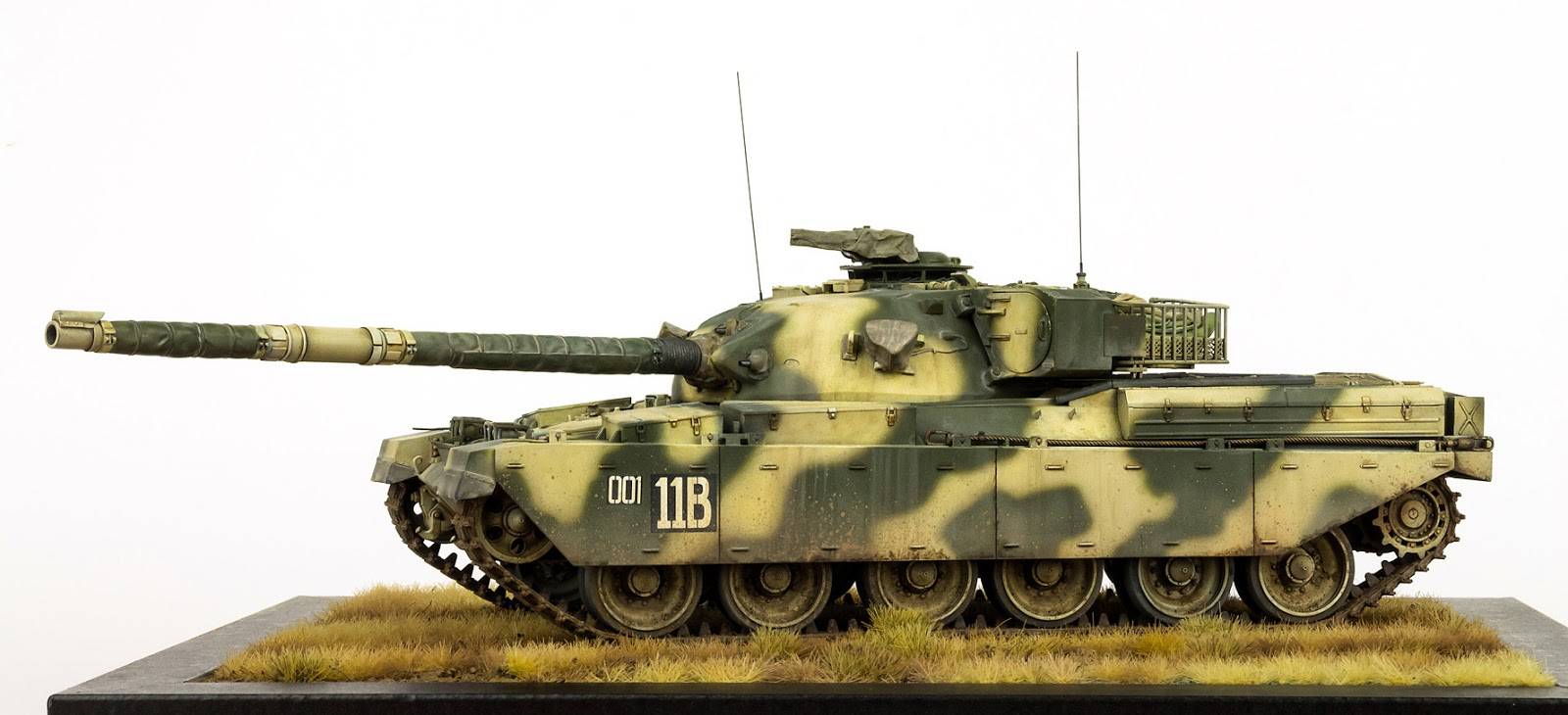 British Main Battle Tank Chieftain Mk.5 / P – Image 10