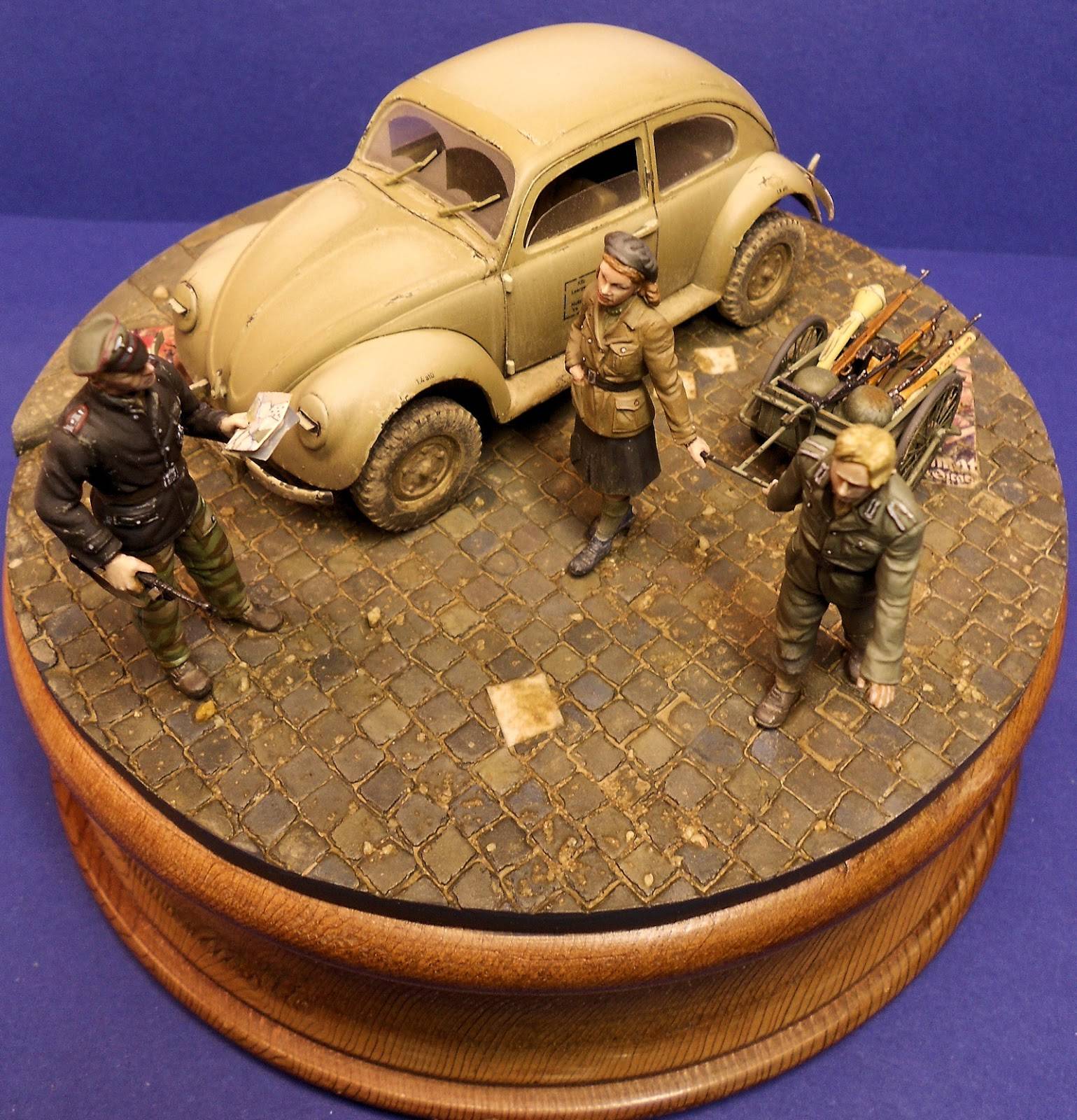 German Staff Car type 82E – Image 7