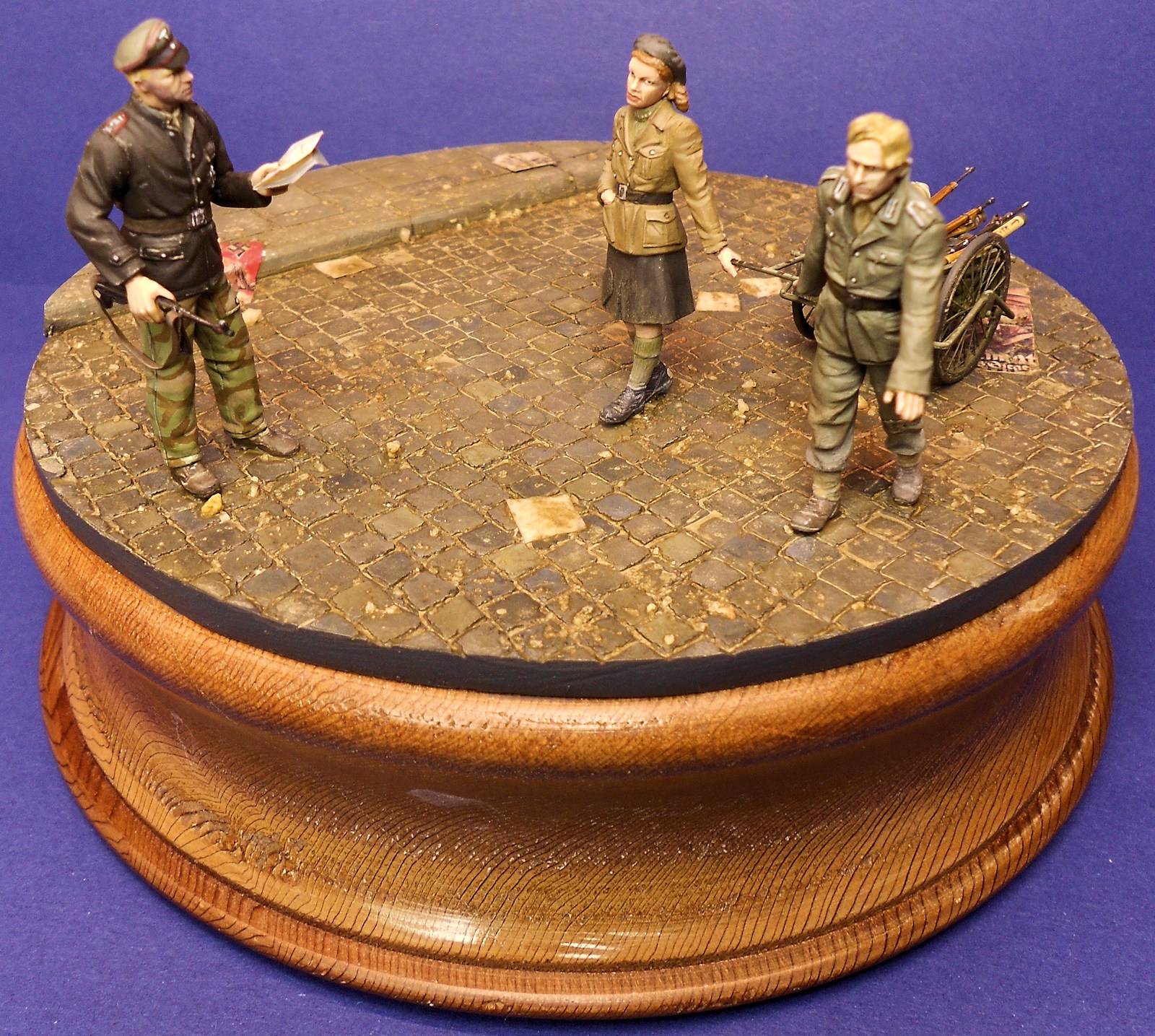 VOLKSSTURM. AMMUNITION TO THE FRONTLINE – Image 6