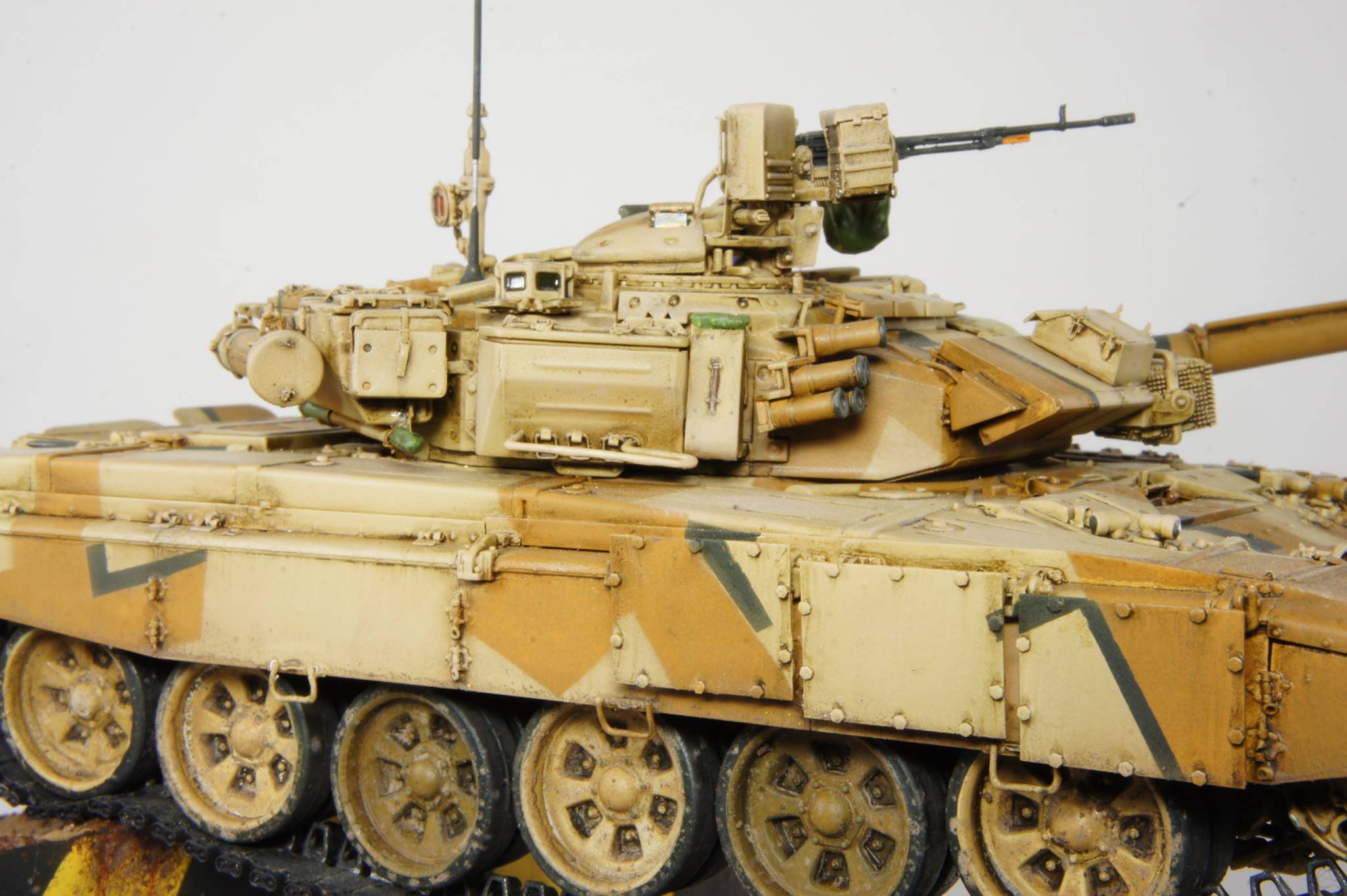 Russian T-90A Russian Main Battle Tank – Image 19