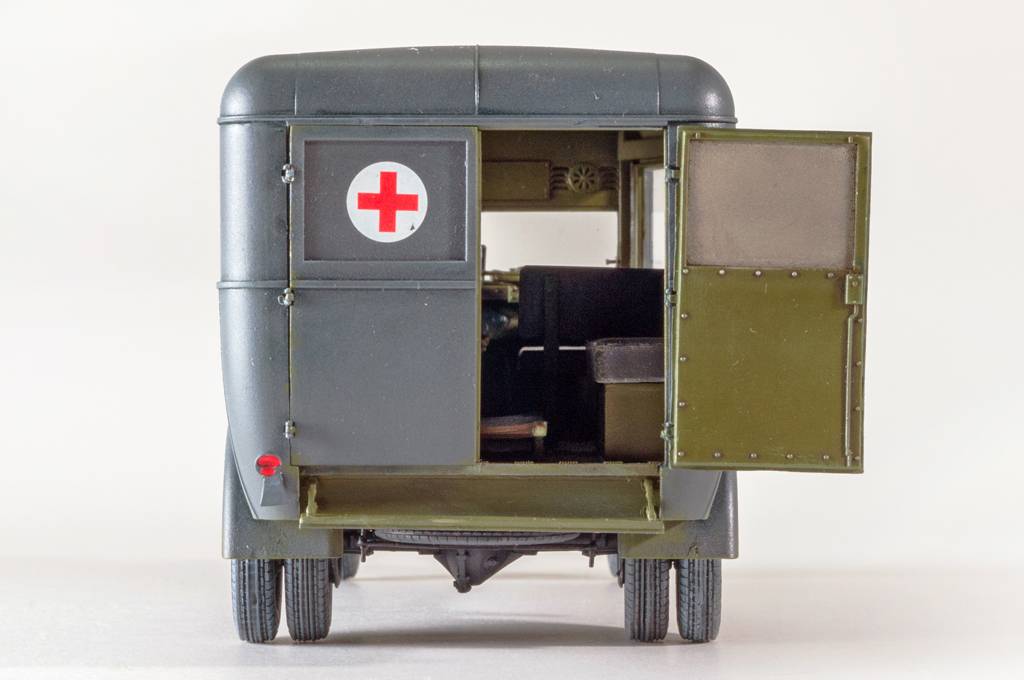 GAZ-03-30 AMBULANCE – Image 8