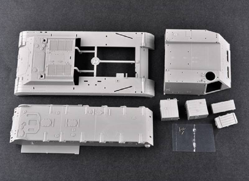 Ex-Soviet 2P19 Launcher w/R-17 Missile(SS-1C SCUD B)of 8K14 Missile System – Image 19