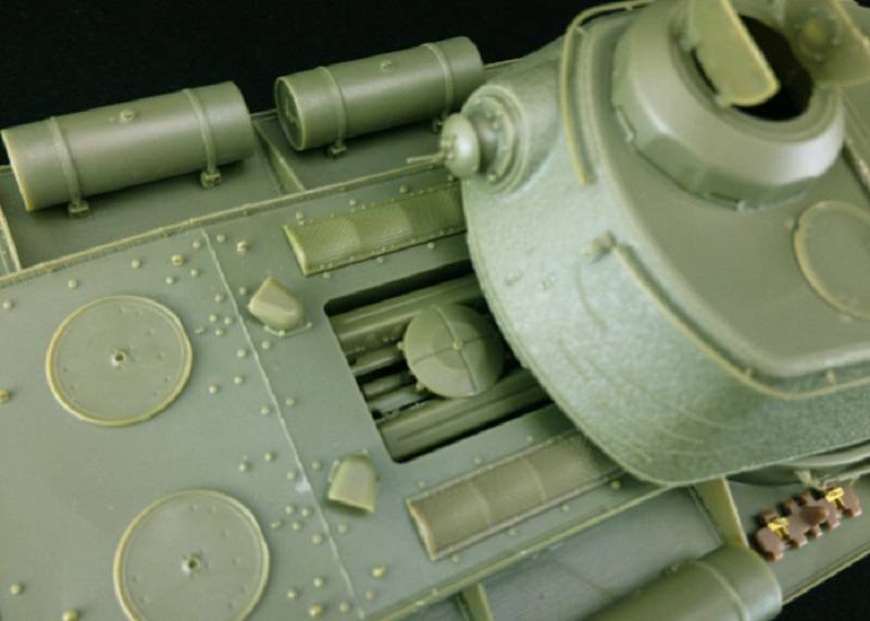Russian Heavy Tank KV-85 – Image 7