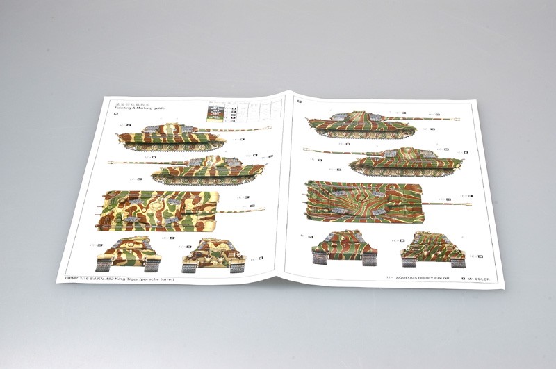 TIGER II PORSCHE W/INTERIOR 1/16ème – Image 9