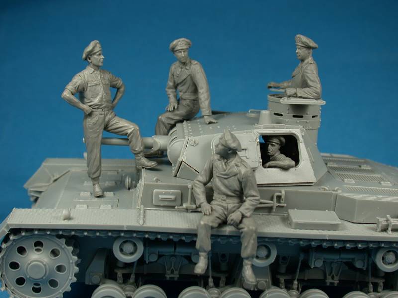GERMAN TANK CREW (France 1940) – Image 4