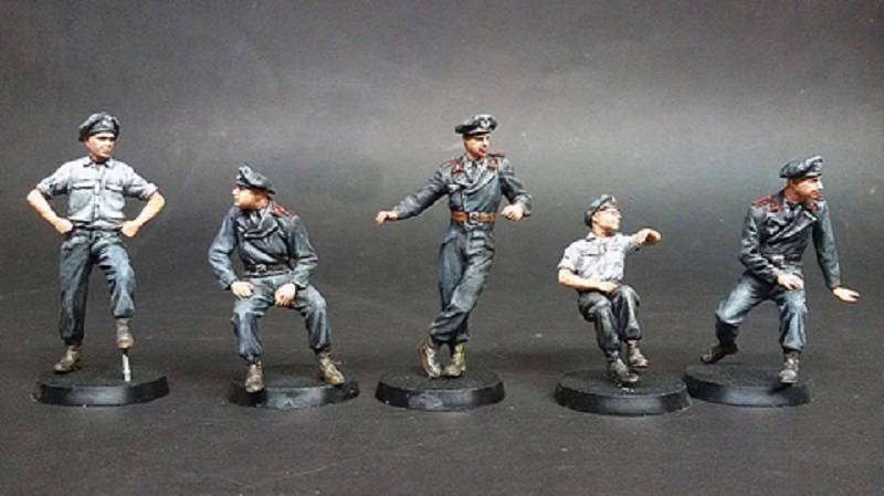 GERMAN TANK CREW (France 1940) – Image 2