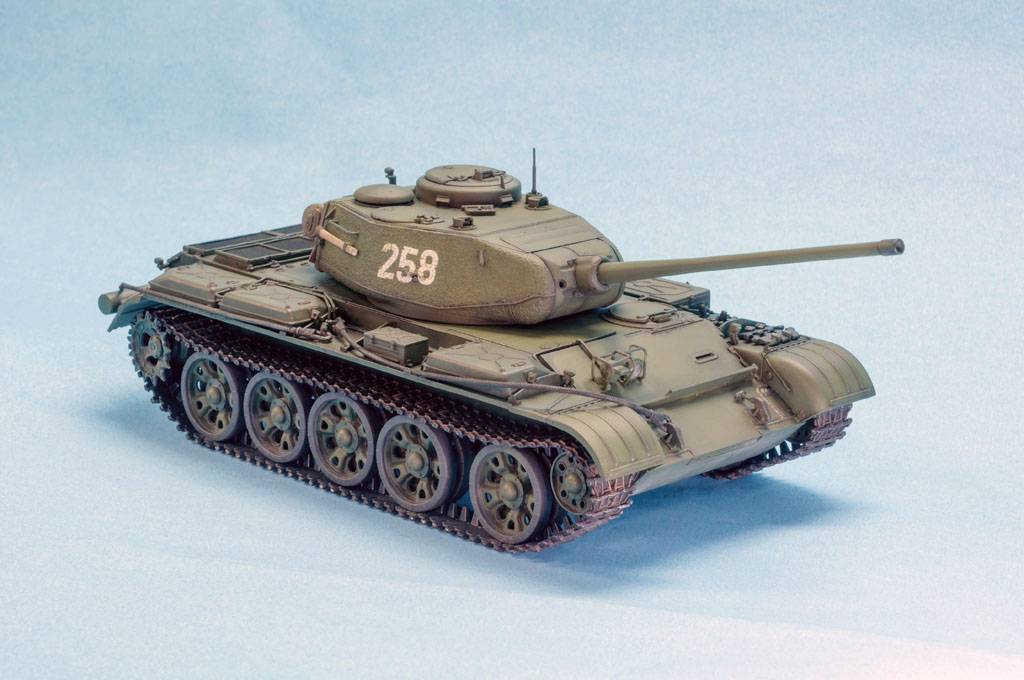 T-44M SOVIET MEDIUM TANK – Image 5