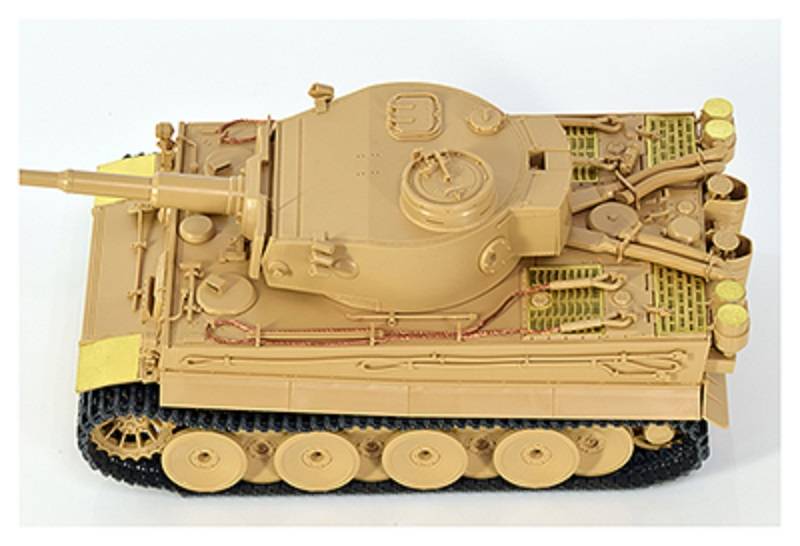 Tiger I Pz.Kpfw.VI Aust.E Sd.Kfz.181 Initial Production, early 1943 North African Front/Tunisia – Image 4