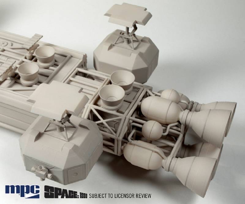 Space 1999 Eagle I 55 cm – Image 8