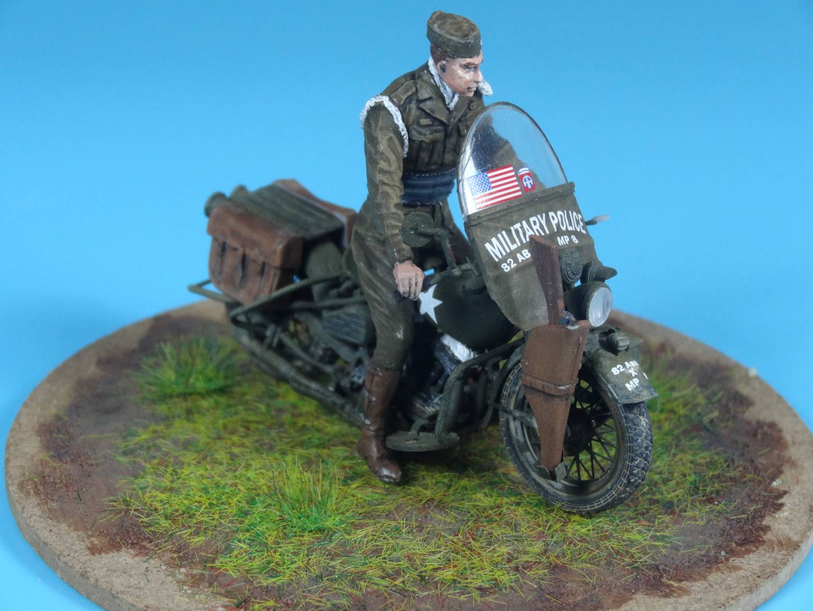 U.S. MILITARY POLICEMAN w/MOTORCYCLE – Image 18