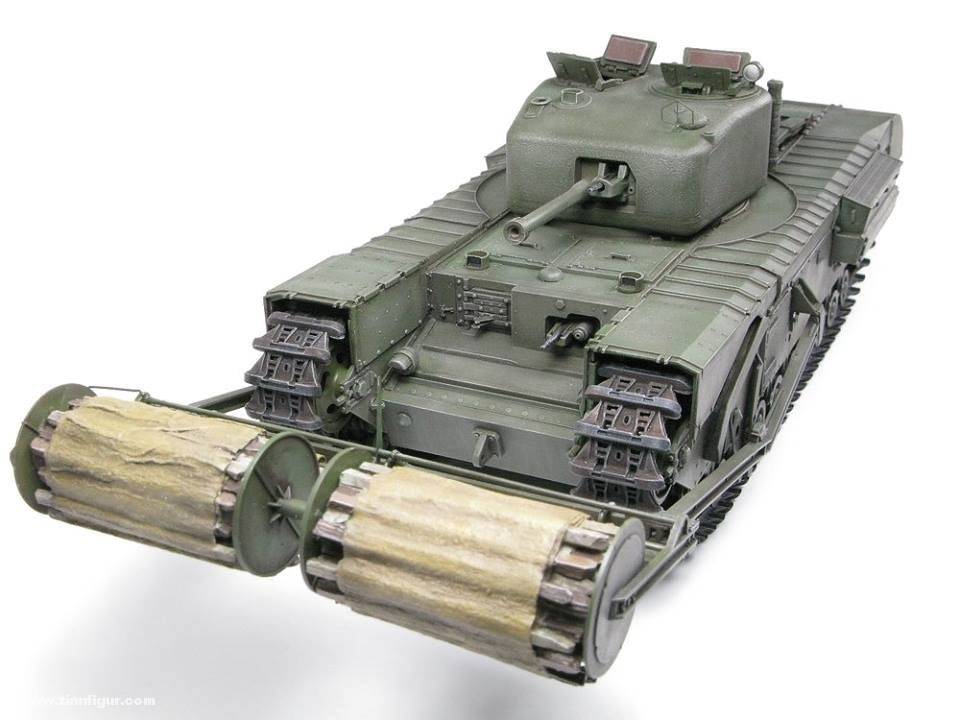 CHURCHILL MK.IV WITH CARPET LAYER