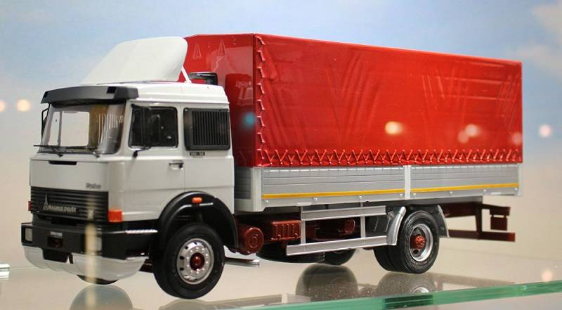 Magirus Deutz 360M19 Canvas – Image 2